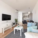 Ivona - Beautiful Terrace And Free Garage Parking