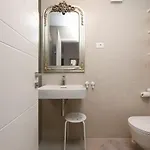 Appartement Ivona - Beautiful Terrace And Free Garage Parking