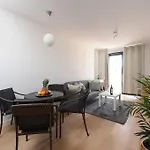 Appartement Ivona - Beautiful Terrace And Free Garage Parking *