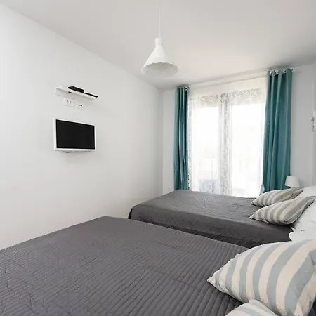 Ivona - Beautiful Terrace And Free Garage Parking * Zara