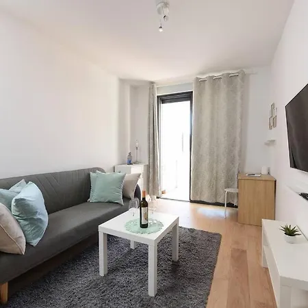Ivona - Beautiful Terrace And Free Garage Parking *