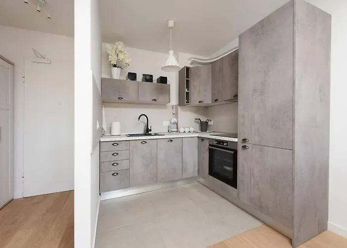 Ivona - Beautiful Terrace And Free Garage Parking